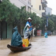 Thời tiết đầu tuần: Miền Bắc khô hanh, miền Trung đề phòng lũ quét, sạt lở đất