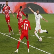 Nhận định trận HOT hôm nay: Real Madrid đấu Granada đua ngôi đầu, Tottenham chờ tài Conte