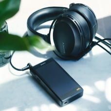 Sony bất ngờ giới thiệu máy nghe nhạc Walkman mới, chạy Android 11