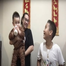 Con gái Phi Nhung lần đầu tiết lộ về cha ruột, danh tính gây tò mò