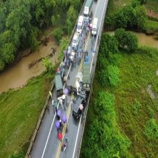 Tai nạn liên hoàn, cao tốc Hà Nội - Lào Cai ùn tắc