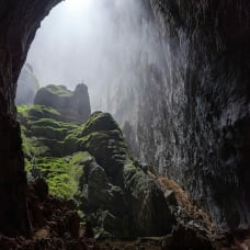 Êkíp sống trong hang Sơn Đoòng để quay 'Planet Earth'