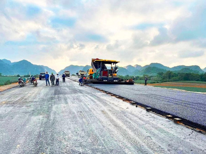 Thủ tướng đưa ra mốc khởi công, hoàn thành nhiều dự án giao thông phía Nam